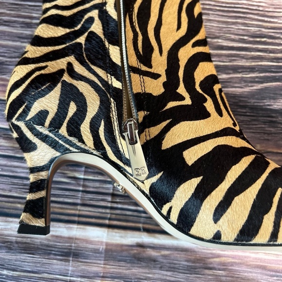 Sam Edelman Lizzo Kitten Heel Bootie new in box size 6.5 M - Picture 9 of 12